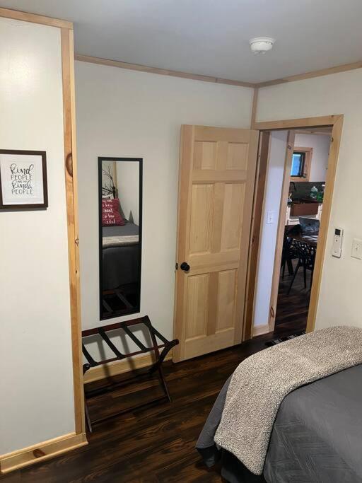 Cabin At The Cove At Watauga Lake Butler Buitenkant foto